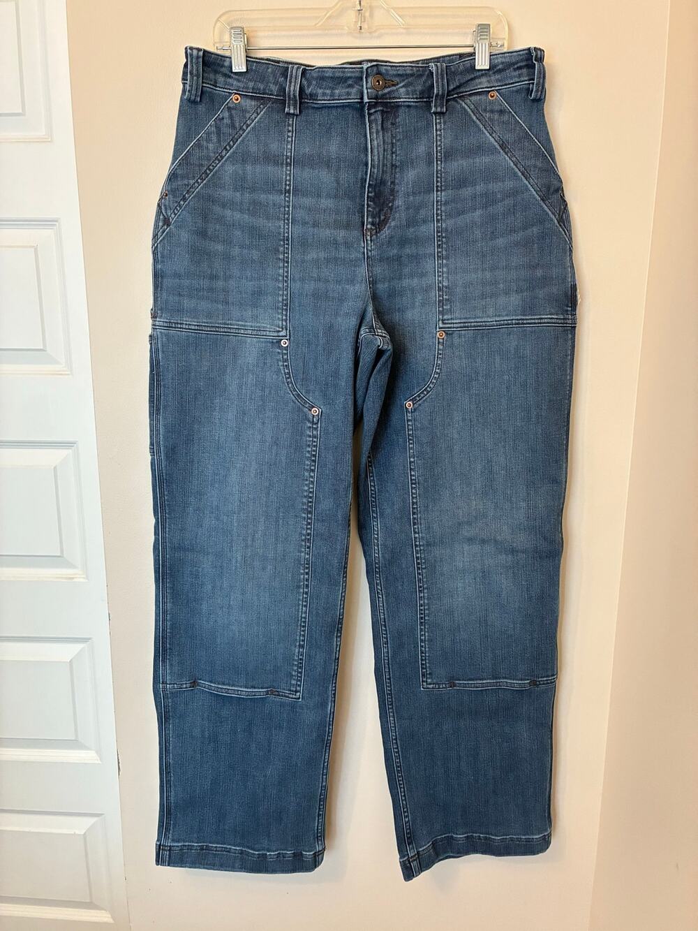 Duluth Trading Co. Women's Double Flex Denim Relaxed Leg Jeans Size 16 Long